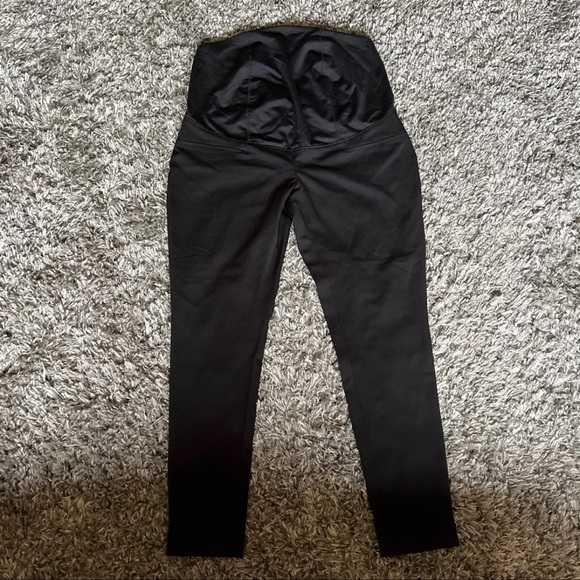 Isabel Maternity Mid-Rise Crossover Panel Cropped Pants - Picture 3 of 8